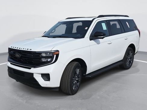 New 2026 Ford Expedition Platinum w/ Stealth Appearance Package image 1
