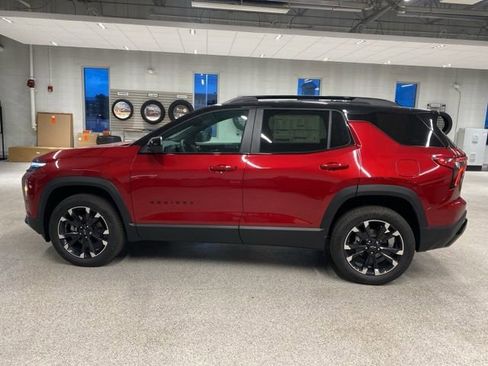 New 2026 Chevrolet Equinox RS w/ Convenience Package III AWD/4WD image 10