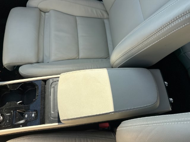 Certified 2023 Volvo XC40 B5 Plus w/ Driver Assist Package AWD/4WD image 26