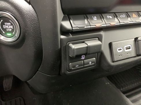 New 2026 Chevrolet Silverado 2500 Custom w/ Custom Value Package AWD/4WD image 54