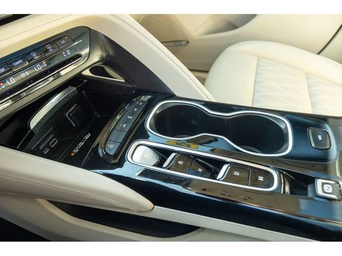 Used 2023 Buick Envision Avenir FWD image 26