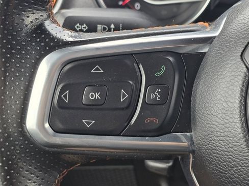 Used 2022 Jeep Gladiator Mojave w/ LED Lighting Group image 27