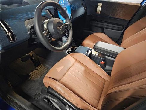 Certified 2025 MINI Cooper Countryman S image 10