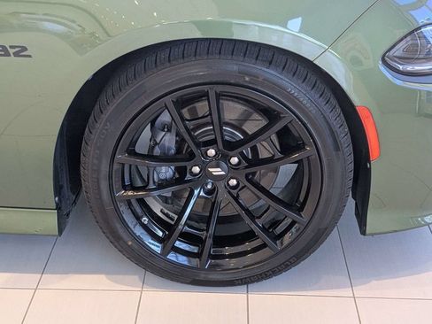 Used 2022 Dodge Charger Scat Pack w/ Daytona Edition Group RWD image 9