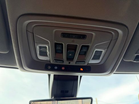 Used 2019 GMC Sierra 1500 Denali w/ Denali Ultimate Package image 36