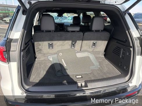 Used 2024 GMC Acadia Denali w/ LPO, Floor Liner Package image 26