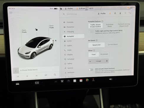 Used 2019 Tesla Model 3 Standard Range Plus image 26