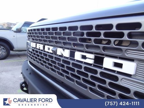 Used 2024 Ford Bronco Badlands AWD/4WD image 18