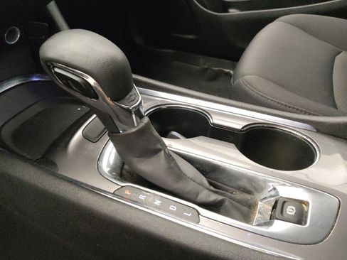 Used 2023 Chevrolet Malibu LT FWD image 26