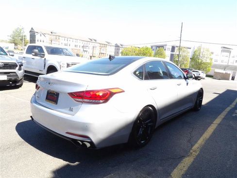 Used 2017 Genesis G80 3.8 w/ Option Group 03 image 5