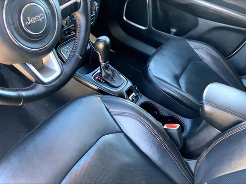 Used 2019 Jeep Compass Limited image 16