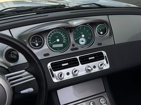 Used 2002 BMW Z8 RWD image 34