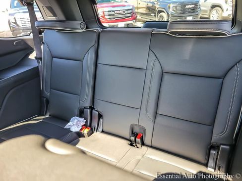 New 2026 GMC Yukon Elevation image 13