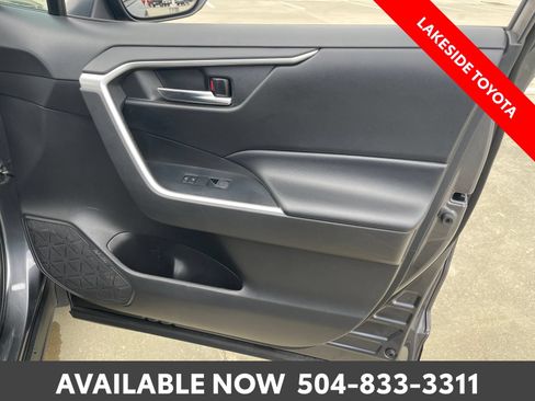 Certified 2022 Toyota RAV4 XLE Premium FWD image 19