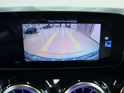 Certified 2021 Mercedes-Benz GLA 250 image 12