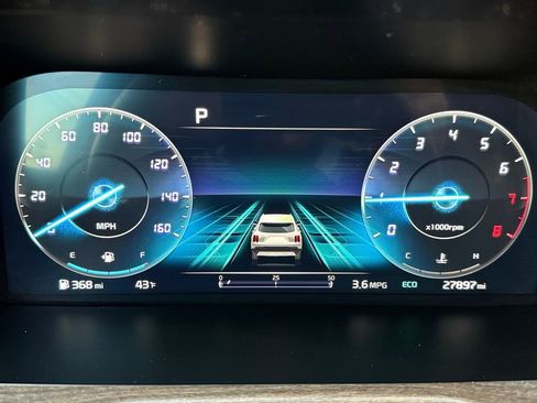 Certified 2022 Kia Sorento SX Prestige w/ Rust Color Package image 13