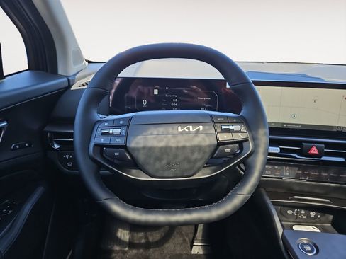 New 2026 Kia Sportage SX Prestige image 12