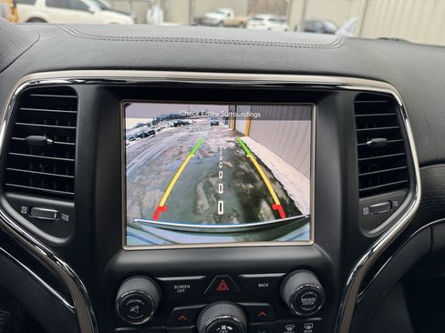 Used 2015 Jeep Grand Cherokee Summit w/ Platinum Series Group image 17