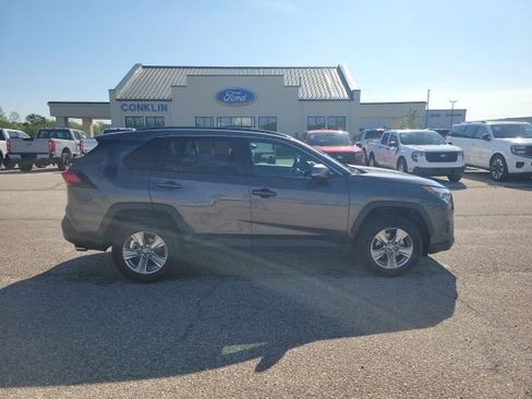 Used 2024 Toyota RAV4 XLE image 20