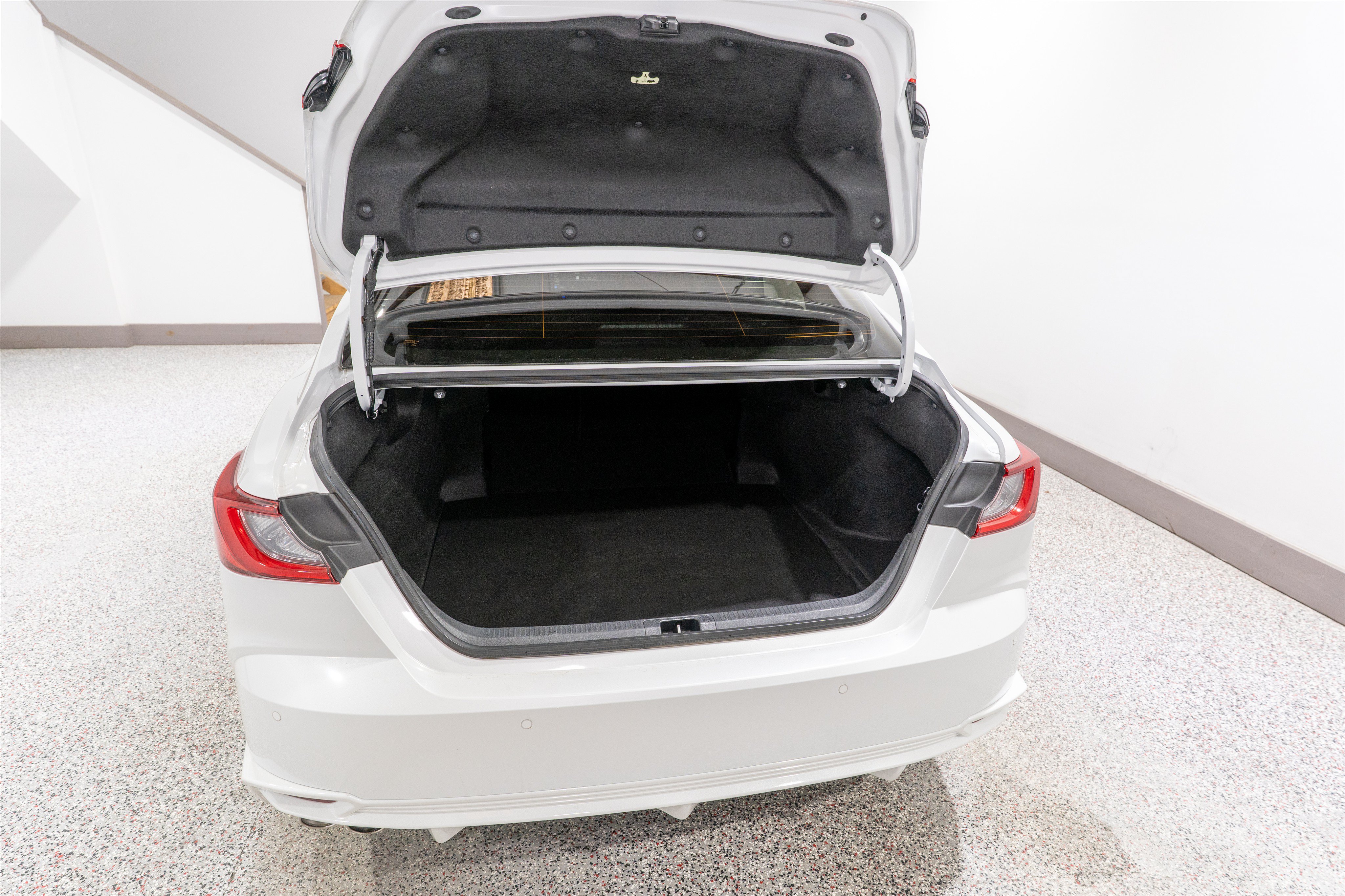 Used 2025 Toyota Camry XSE w/ Premium Plus Package FWD image 32