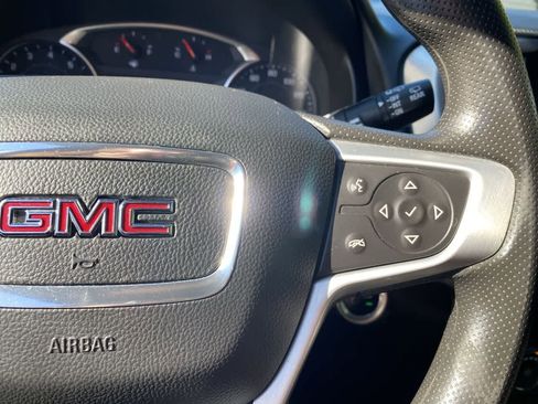 Used 2022 GMC Terrain SLE w/ Elevation Edition AWD/4WD image 21