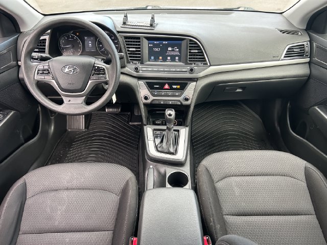 Used 2018 Hyundai Elantra SEL w/ Winter Weather Package FWD image 25