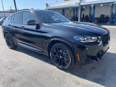 New 2025 BMW X4 xDrive30i w/ Premium Package