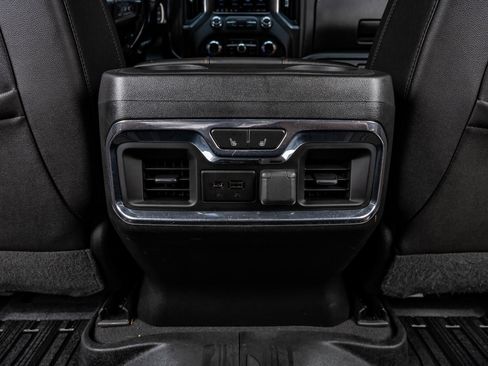Used 2019 GMC Sierra 1500 AT4 w/ AT4 Premium Package AWD/4WD image 30
