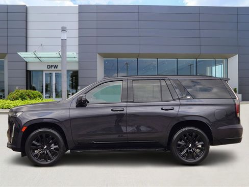 Used 2023 Cadillac Escalade Sport image 3