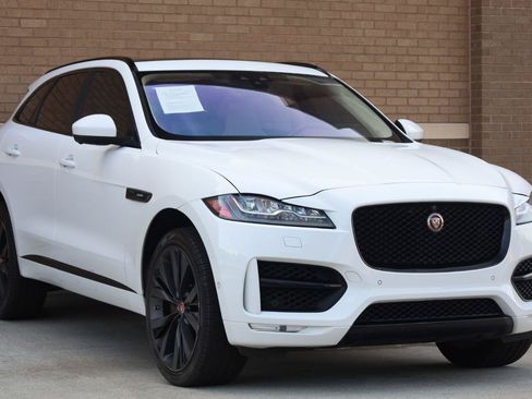 Used 2019 Jaguar F-PACE R-Sport AWD/4WD image 5