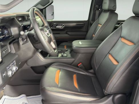 Used 2024 GMC Sierra 2500 AT4 w/ Technology Package AWD/4WD image 26