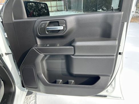 Used 2024 Chevrolet Silverado 1500 Custom Trail Boss image 37