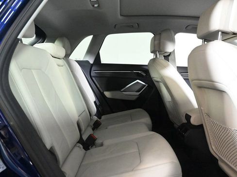 Used 2025 Audi Q3 2.0T Premium w/ Convenience Package image 17