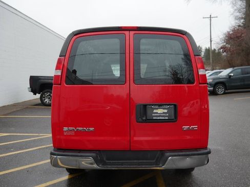 Used 2017 GMC Savana 2500 image 6
