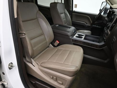 Used 2016 GMC Sierra 3500 Denali w/ Duramax Plus Package image 23