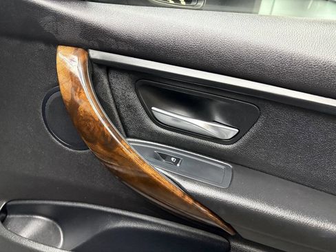 Used 2016 BMW 320i xDrive 320i xDrive image 53