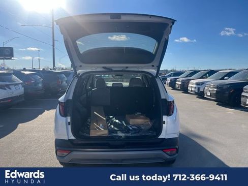 New 2025 Hyundai Tucson SEL image 7