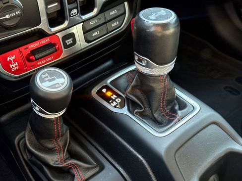 Used 2020 Jeep Wrangler Unlimited Rubicon image 26