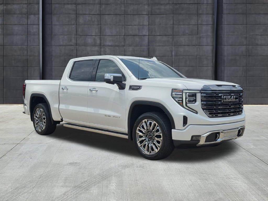 Used 2024 GMC Sierra 1500 Denali Ultimate AWD/4WD image 3