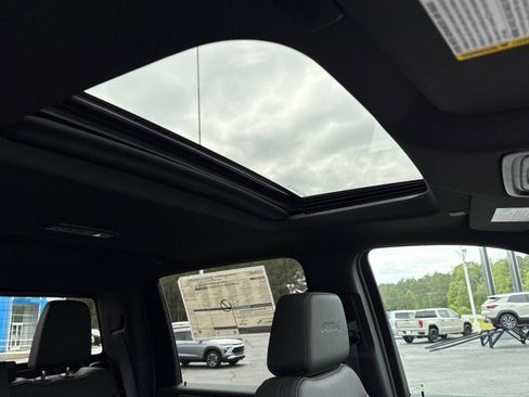 New 2026 GMC Sierra 2500 AT4 image 14