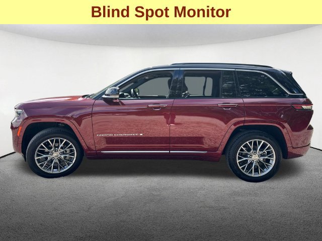 Used 2025 Jeep Grand Cherokee Summit AWD/4WD image 6