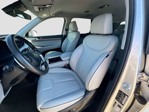 Used 2024 Hyundai Palisade SEL image 20