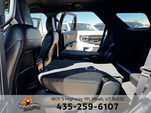 Used 2022 Ford Explorer ST w/ ST Street Pack image 63