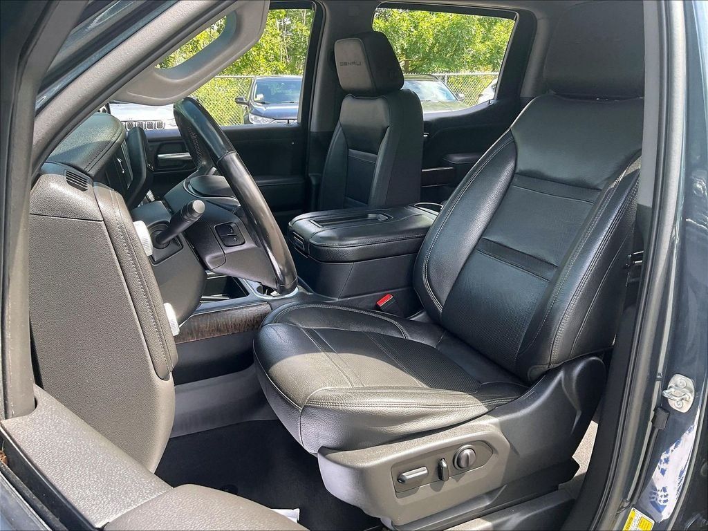 Used 2020 GMC Sierra 1500 Denali AWD/4WD image 10