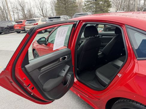 Used 2022 Honda Civic Sport image 11