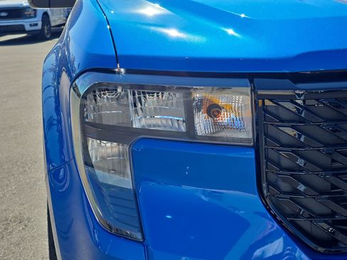 New 2025 Ford Maverick XLT w/ XLT Luxury Package image 7