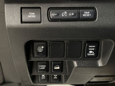 Used 2023 Nissan Frontier PRO-4X w/ Pro Convenience Package image 14