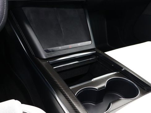 Used 2022 Tesla Model S Plaid image 21