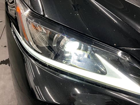 Used 2023 Lexus ES 300h w/ Premium Package FWD image 27