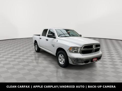 Used 2022 RAM 1500 Classic SLT AWD/4WD image 30
